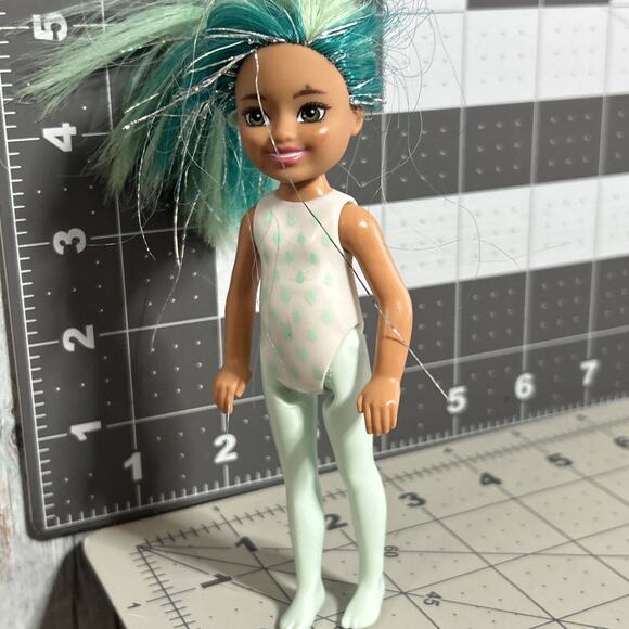 Barbie Chelsea Doll - Picture 1 of 7